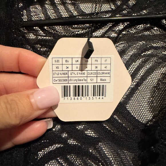 OW Collection’s LEXI Long Sleeve Top - XS - NWT - Picture 2 of 3